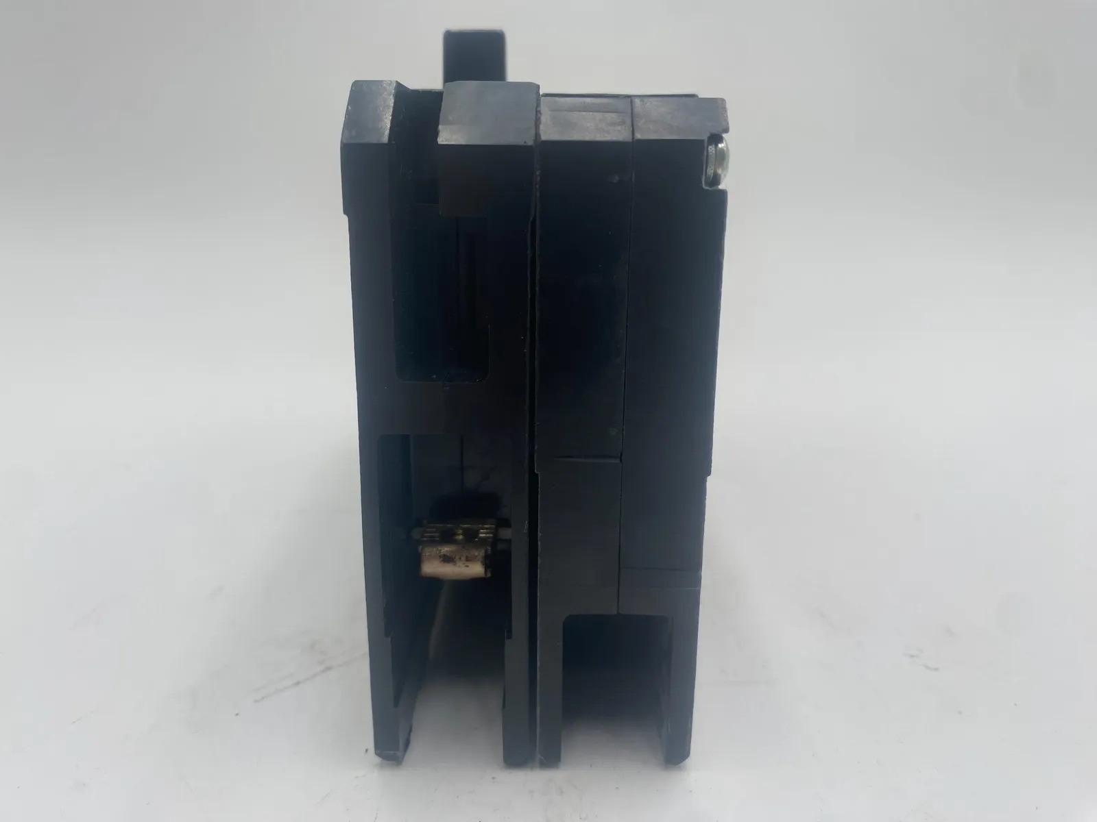 20 Amps, Siemens #HED41B020, Circuit Breaker, 3-Pole, 277 Volts, Shunt Trip - Image 6