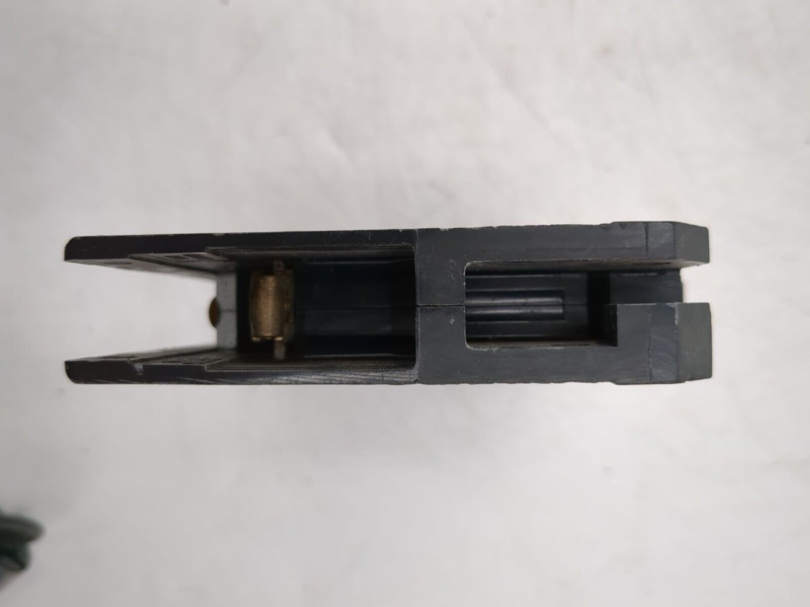 20 Amps, Siemens #HED41B020, Circuit Breaker, 1-Pole, 277 Volts, Bolt-On - Image 6