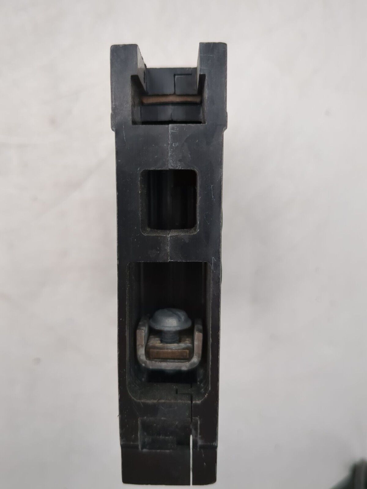 20 Amps, Siemens #HED41B020, Circuit Breaker, 1-Pole, 277 Volts, Bolt-On - Image 7