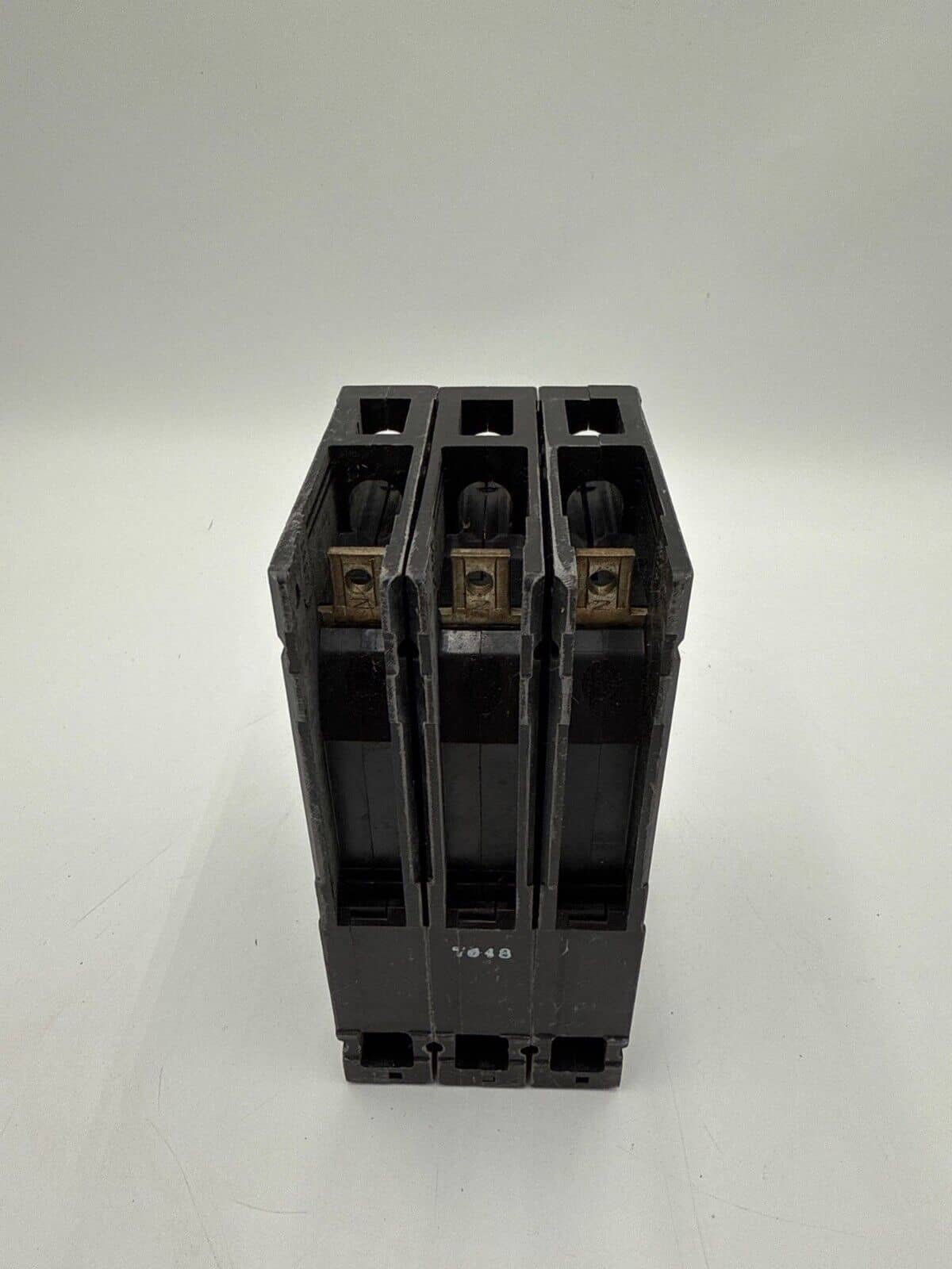 15 Amps, Siemens #HED43B015, Circuit Breaker, 3-Pole, 480 Volts - Image 8