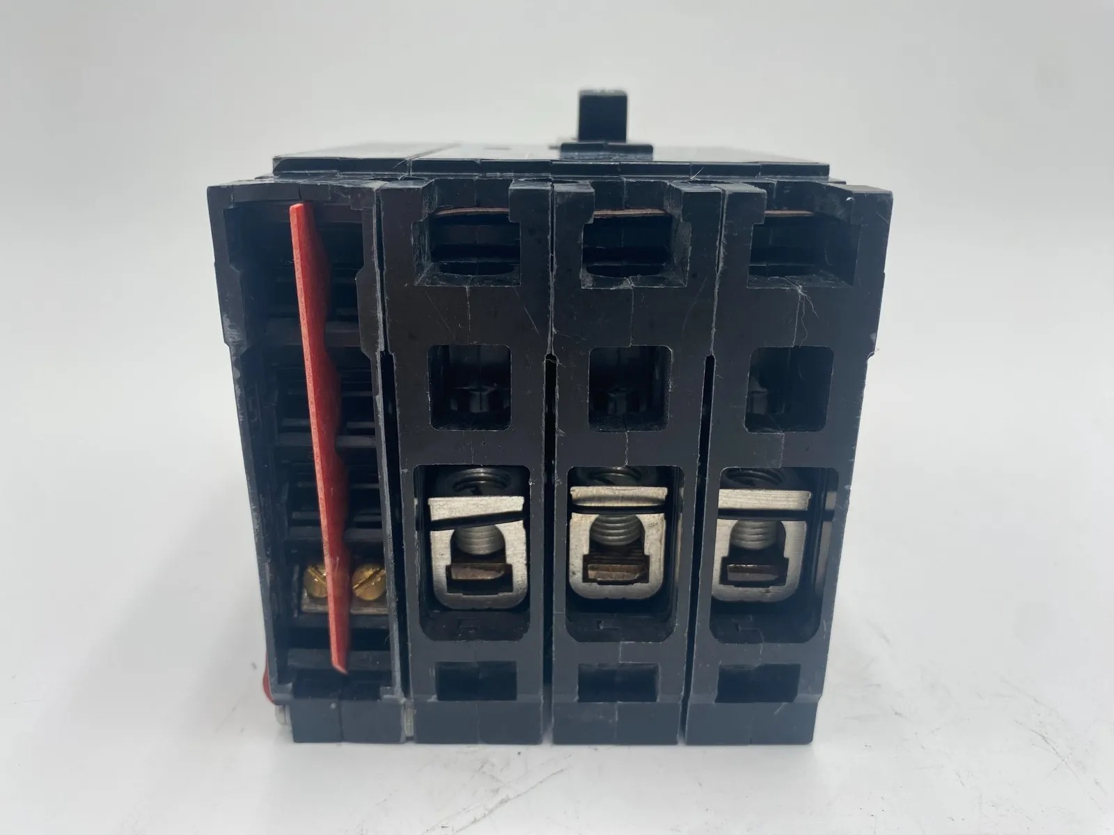 35 Amps, Siemens #HED43B035, Circuit Breaker, 3-Pole, 480 Volts - Image 6