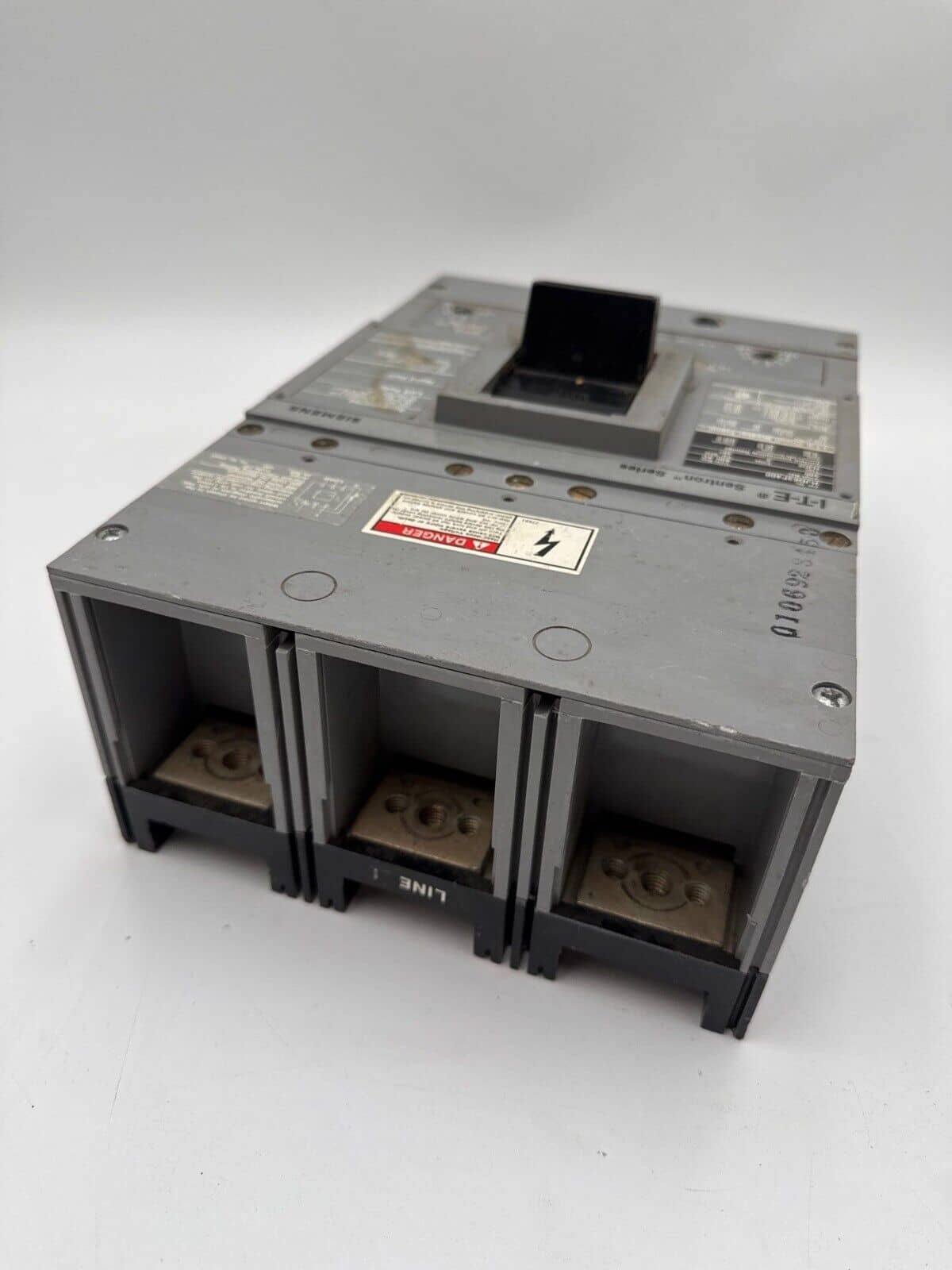 350 Amps, Siemens #HJD63B350, Circuit Breaker, 3-Pole, 600 Volts - Image 6