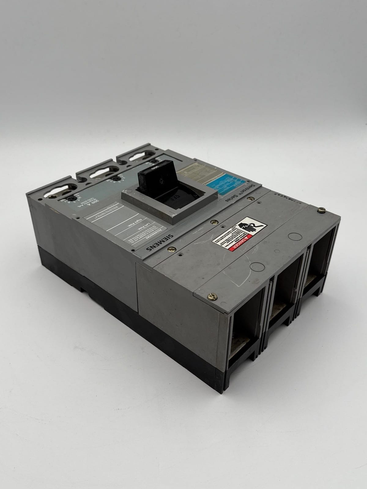300 Amps, Siemens #JXD23B300, Circuit Breaker, 3-Pole, 240 Volts - Image 7