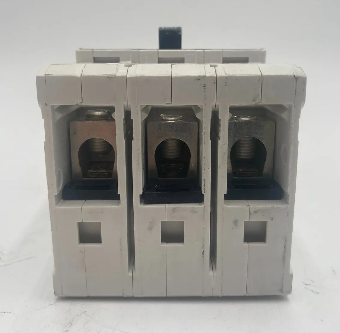 100 Amps, Siemens #LGB3B100, Circuit Breaker, 3-Pole, 277 Volts - Image 6