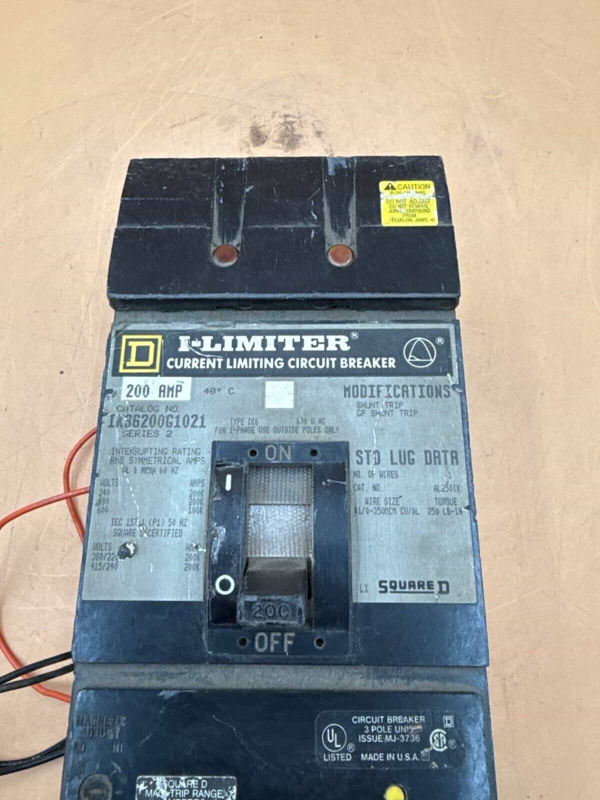 200 Amps, Square D #IK36200G1021, I-Line Circuit Breaker, 3-Pole, 600 Volts - Image 2