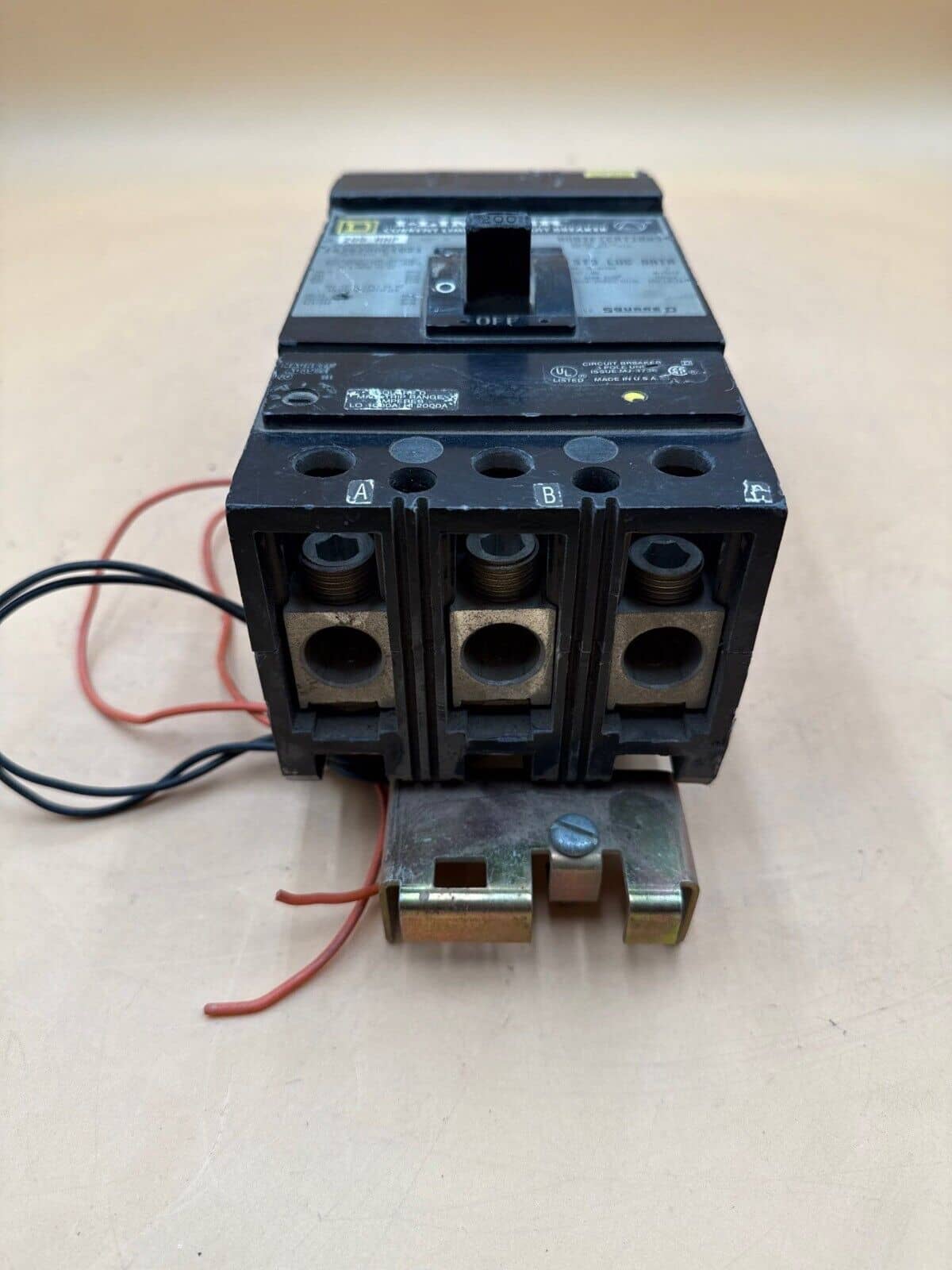 200 Amps, Square D #IK36200G1021, I-Line Circuit Breaker, 3-Pole, 600 Volts - Image 3