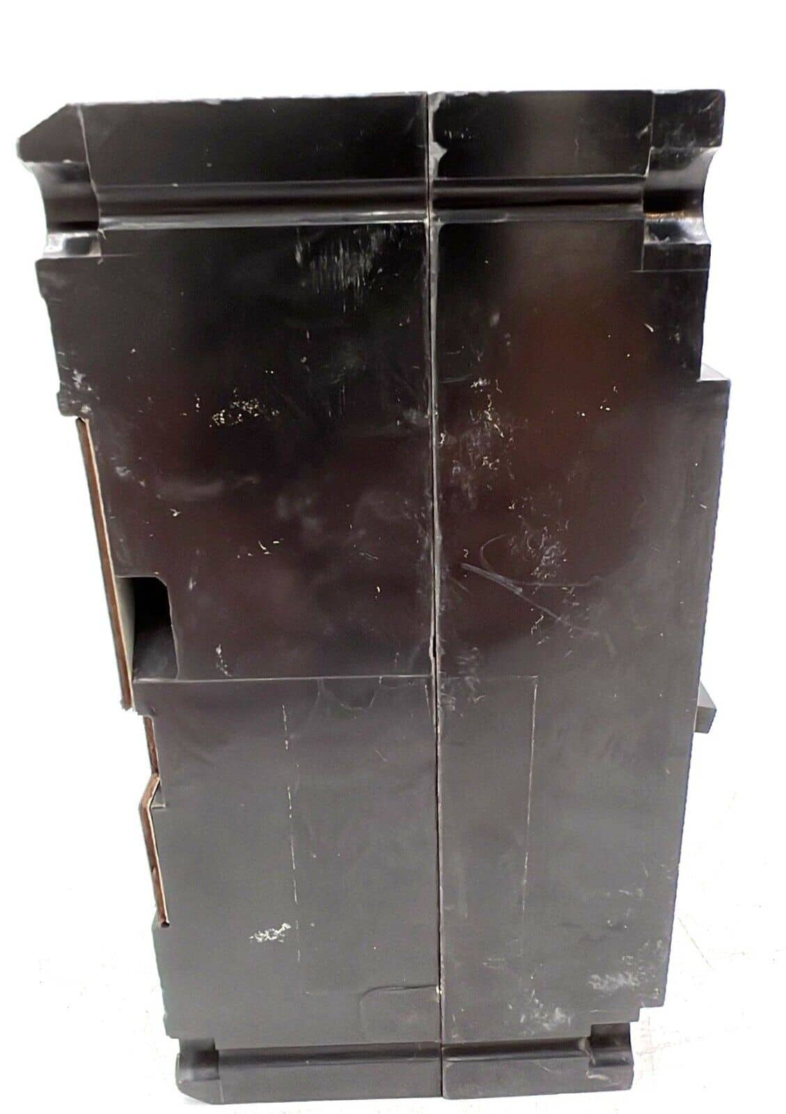30 Amps, Square D #FAP26030, Circuit Breaker, 2-Pole, 600 Volts, Bolt-On - Image 4