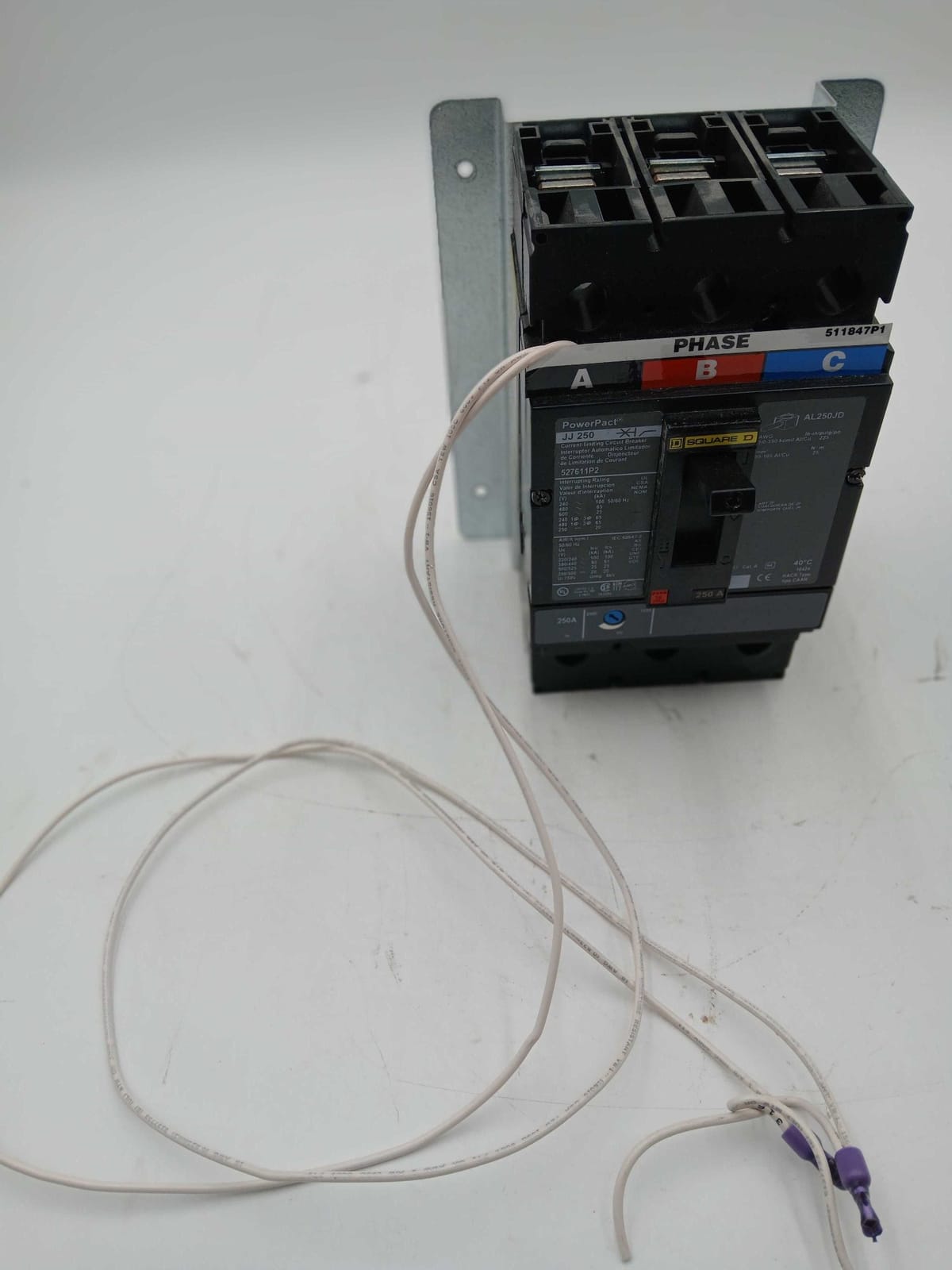 250 Amps, Square D #JJL36250, Circuit Breaker, 3-Pole, 600 Volts, Shunt Trip - Image 6