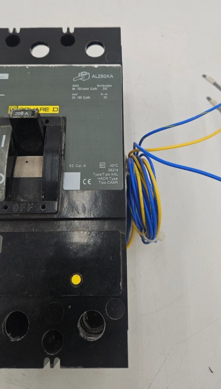 200 Amps, Square D #KAL26200, Circuit Breaker, 2-Pole, 600 Volts - Image 2
