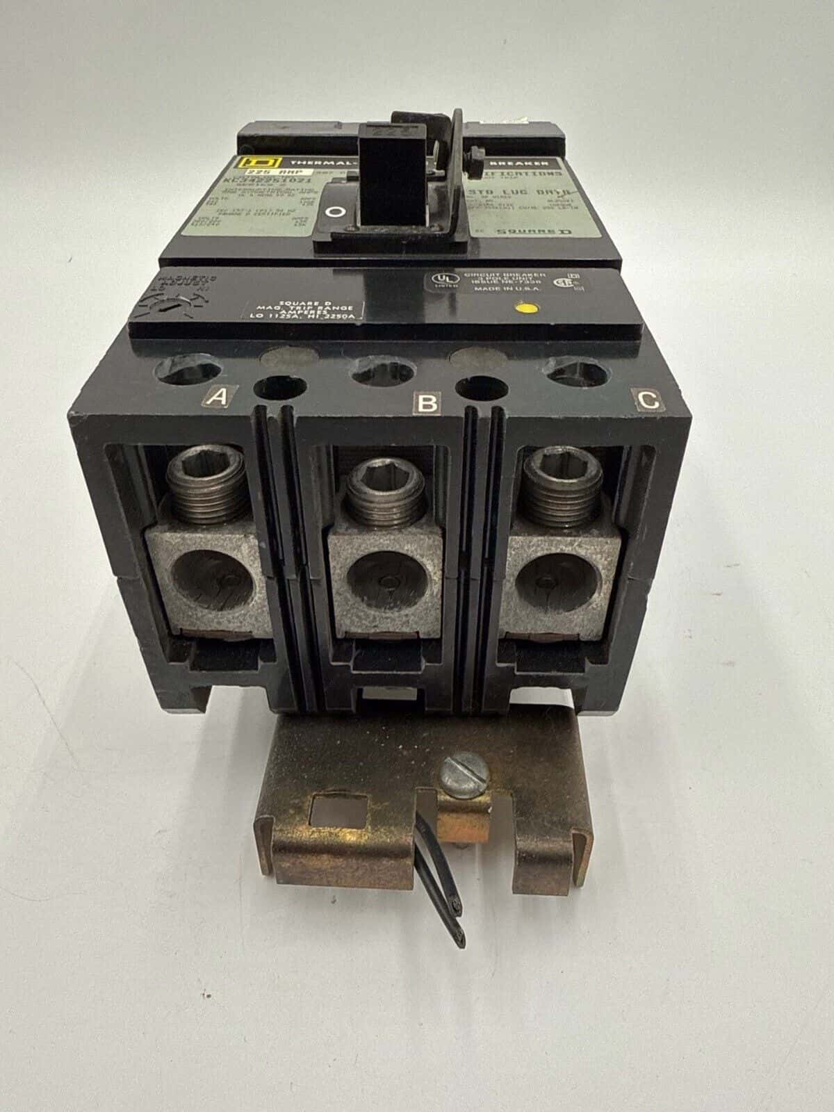 225 Amps, Square D #KC342251021, I-Line Circuit Breaker, 3-Pole, 480 Volts, Shunt Trip - Image 3