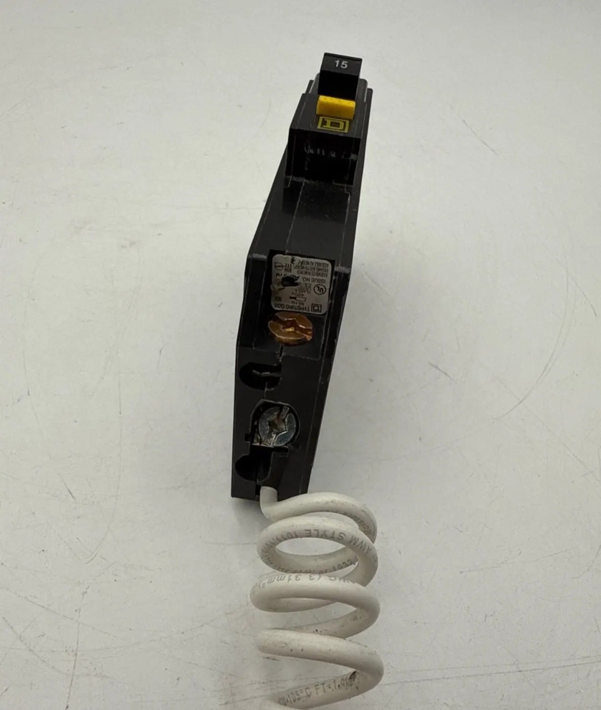 15 Amps, Square D #QOB115GFI, Circuit Breaker, 1-Pole, 120 Volts, 10kA - Image 3