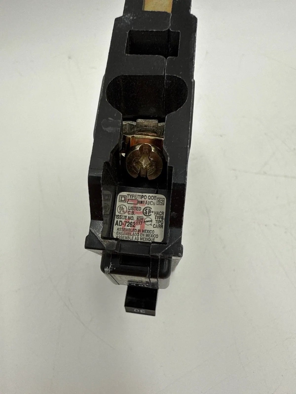 30 Amps, Square D #QOB130, Circuit Breaker, 1-Pole, 240/120 Volts, Bolt-On - Image 4