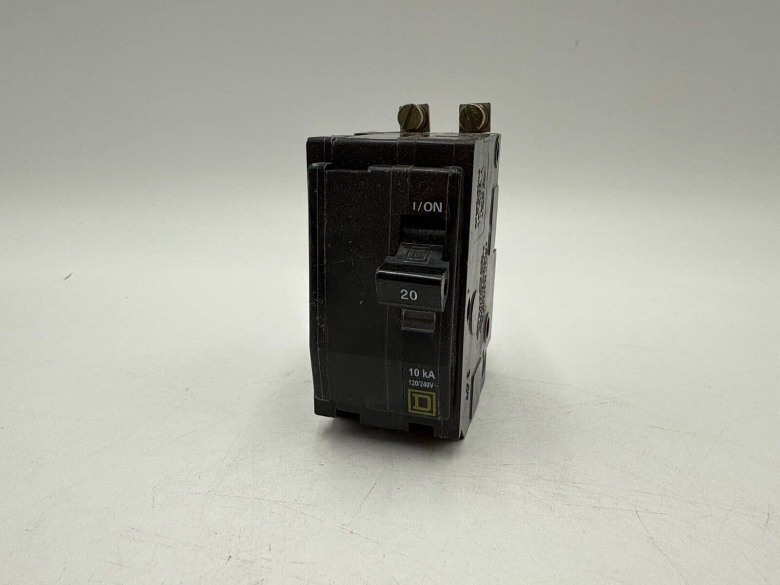 20 Amps, Square D #QOB220, Circuit Breaker, 2-Pole, 240 Volts, Bolt-On (2 available) - Image 2