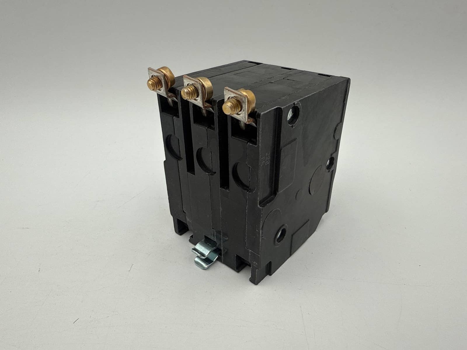 20 Amps, Square D #QOB320VH, Circuit Breaker, 3-Pole, 240 Volts, 22kA, NEW - Image 7