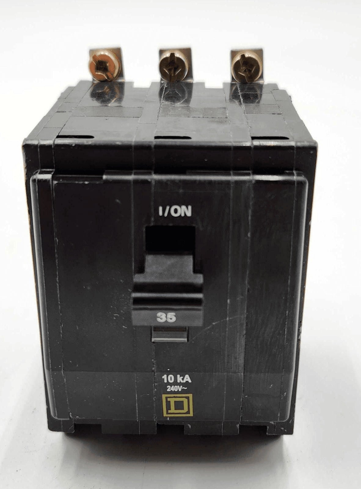 35 Amps, Square D #QOB335, Circuit Breaker, 3-Pole, 240 Volts, 10kA - Image 1