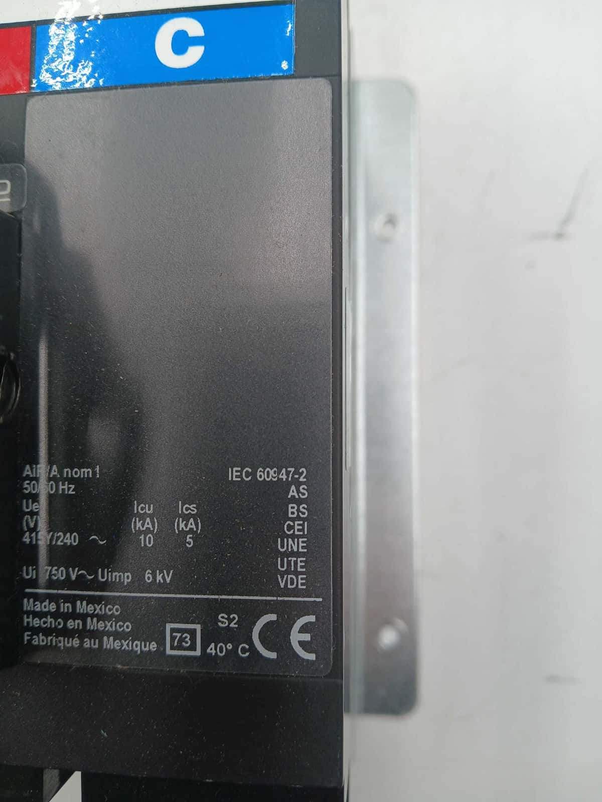 225 Amps, Square D #QDF32225TS, Circuit Breaker, 3-Pole, 240 Volts - Image 3