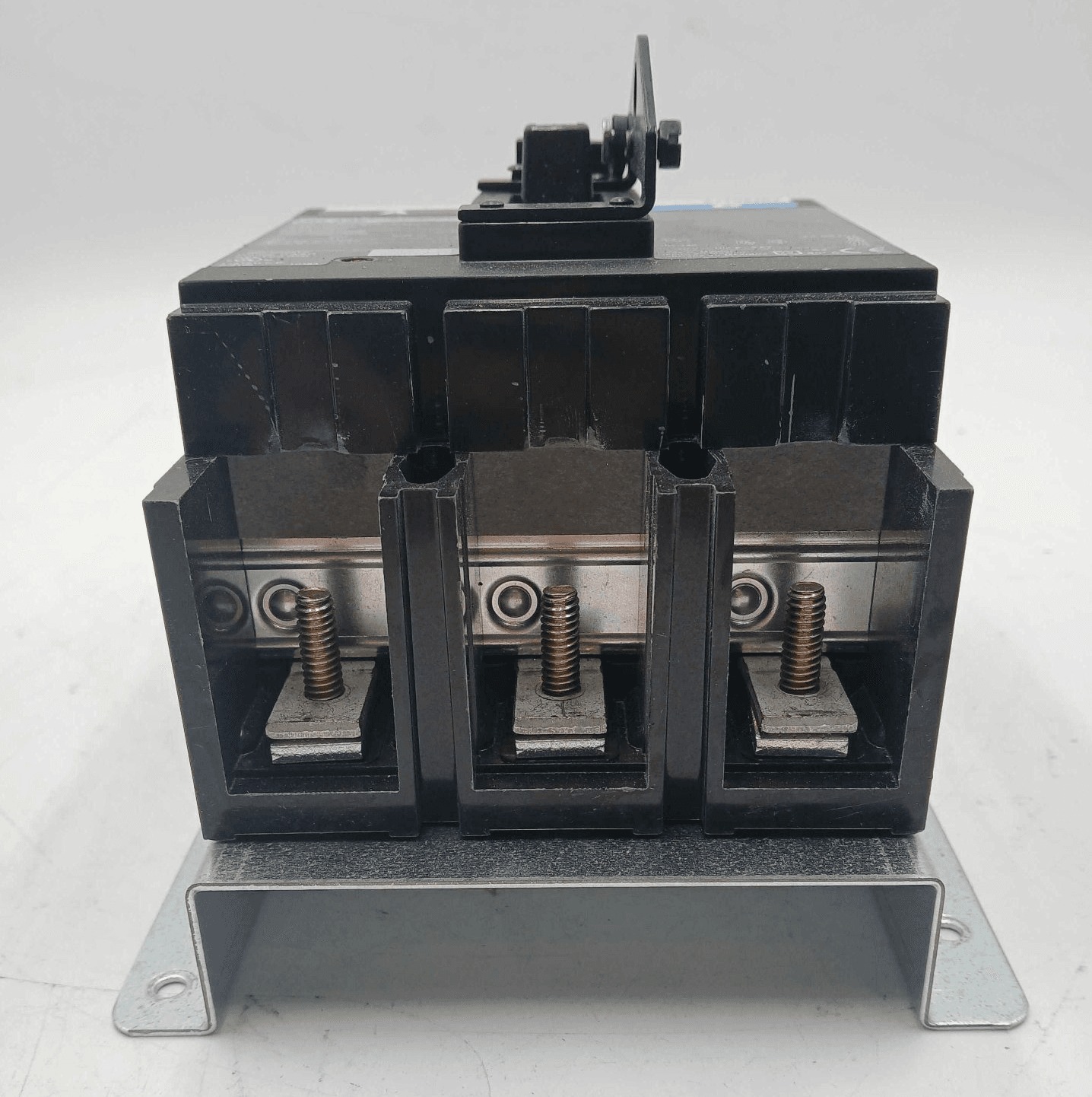 225 Amps, Square D #QDF32225TS, Circuit Breaker, 3-Pole, 240 Volts - Image 6