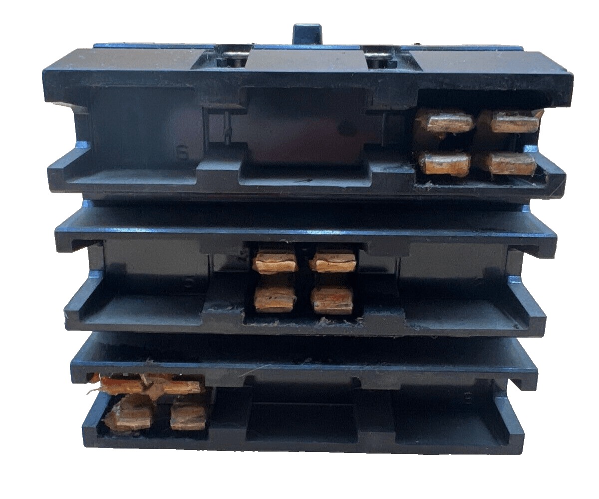 225 Amps, Square D #QGA32225, I-Line Circuit Breaker, 3-Pole, 240 Volts (2 available) - Image 6