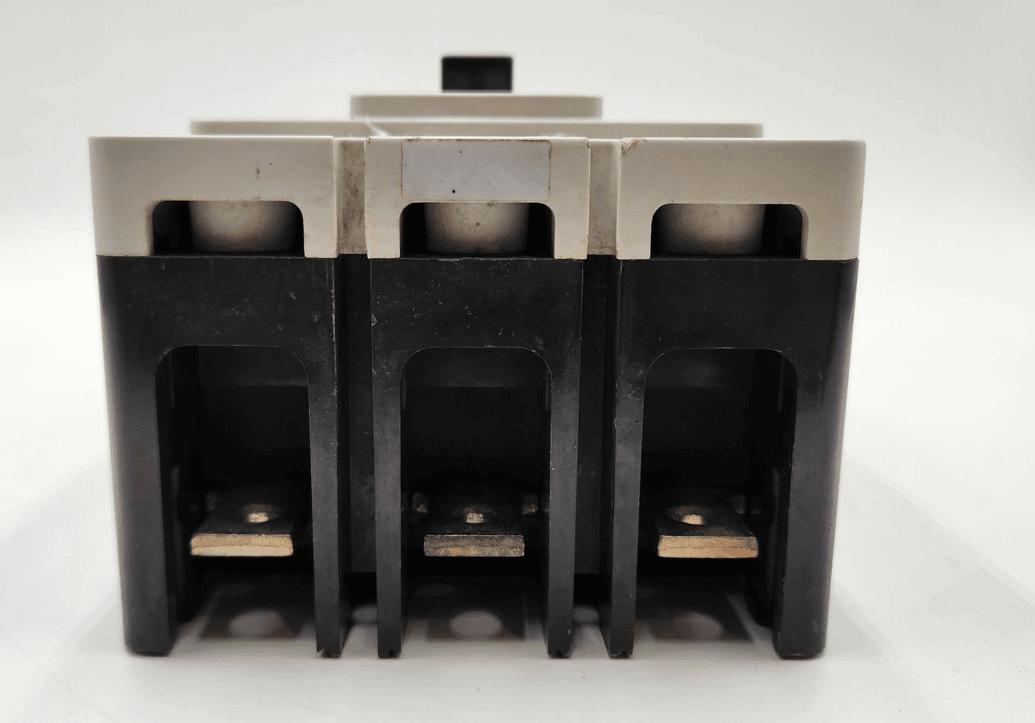 400 Amps, Westinghouse #KD3350, Circuit Breaker, 3-Pole, 600 Volts - Image 5