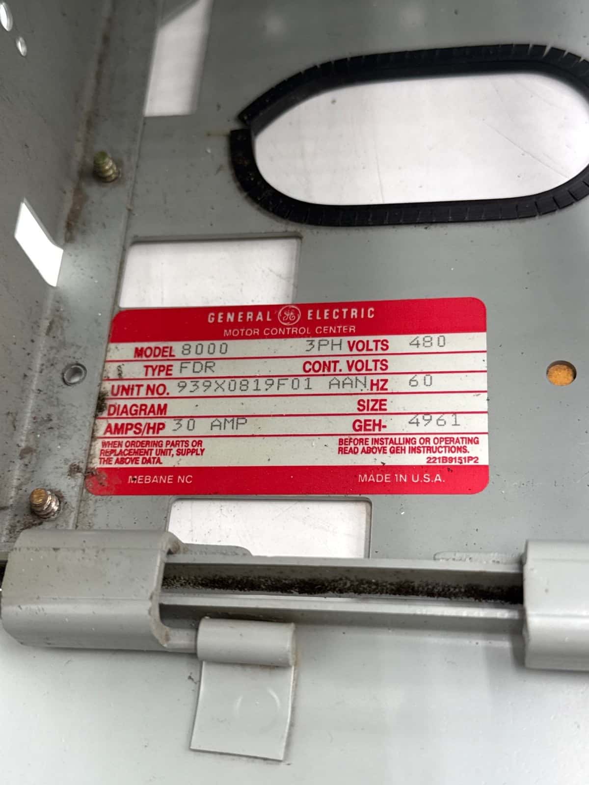 General Electric #8000, 6", 30 Amp, MCC Feeder Bucket, Breaker THED136030 - Image 5