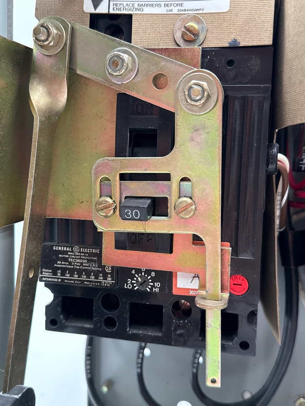 General Electric #8000, 12", 30 Amp, Combo MCC Bucket Size 1 Starter TEC36030 Breaker (2 available) - Image 3