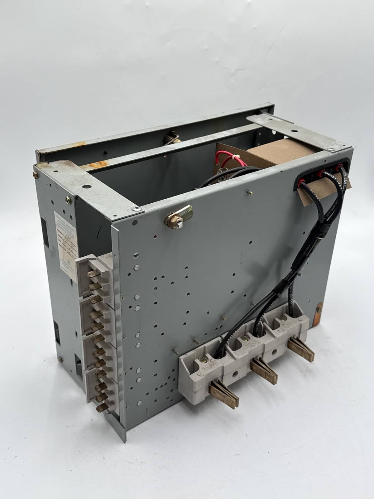 General Electric #8000, 12", 30 Amp, Combo MCC Bucket Size 1 Starter TEC36030 Breaker (2 available) - Image 8