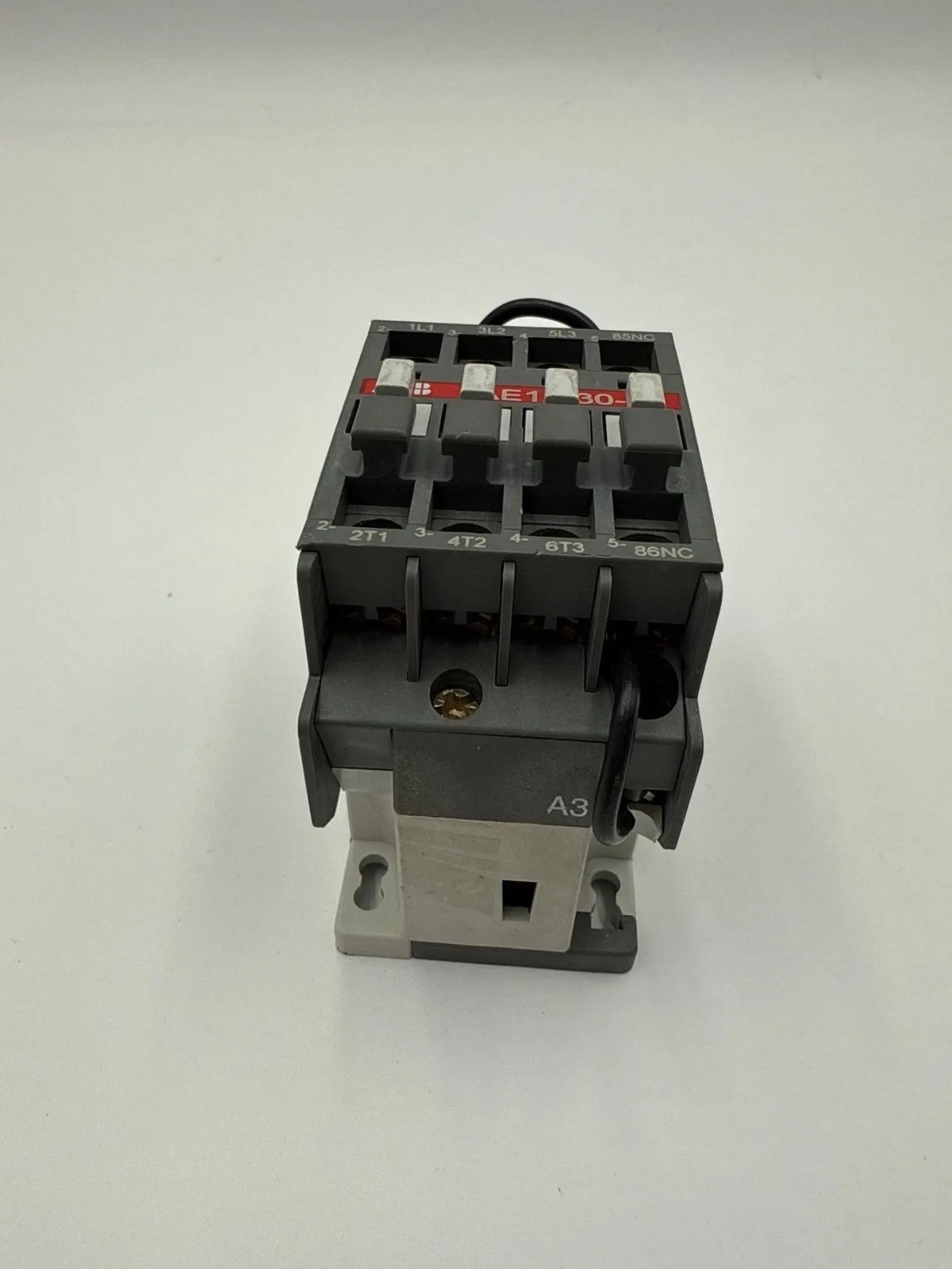 25 Amp. ABB #AE12-30-00, Contactor, 3-Pole, 600 Volts, 3PH, 10 HP Coil, 24VDC DIN Rail Mount - Image 3