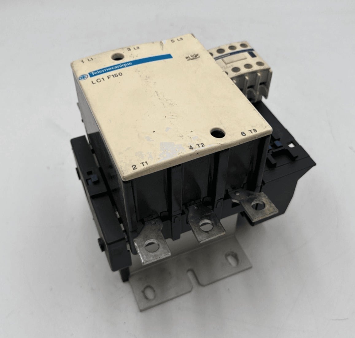 150 Amp. Telemecanique #LC1F150, Contactor, 3-Pole, 440 Volts, 3PH, 127 Volts Coil, 40-400 Hz., LX9FF127 - Image 1