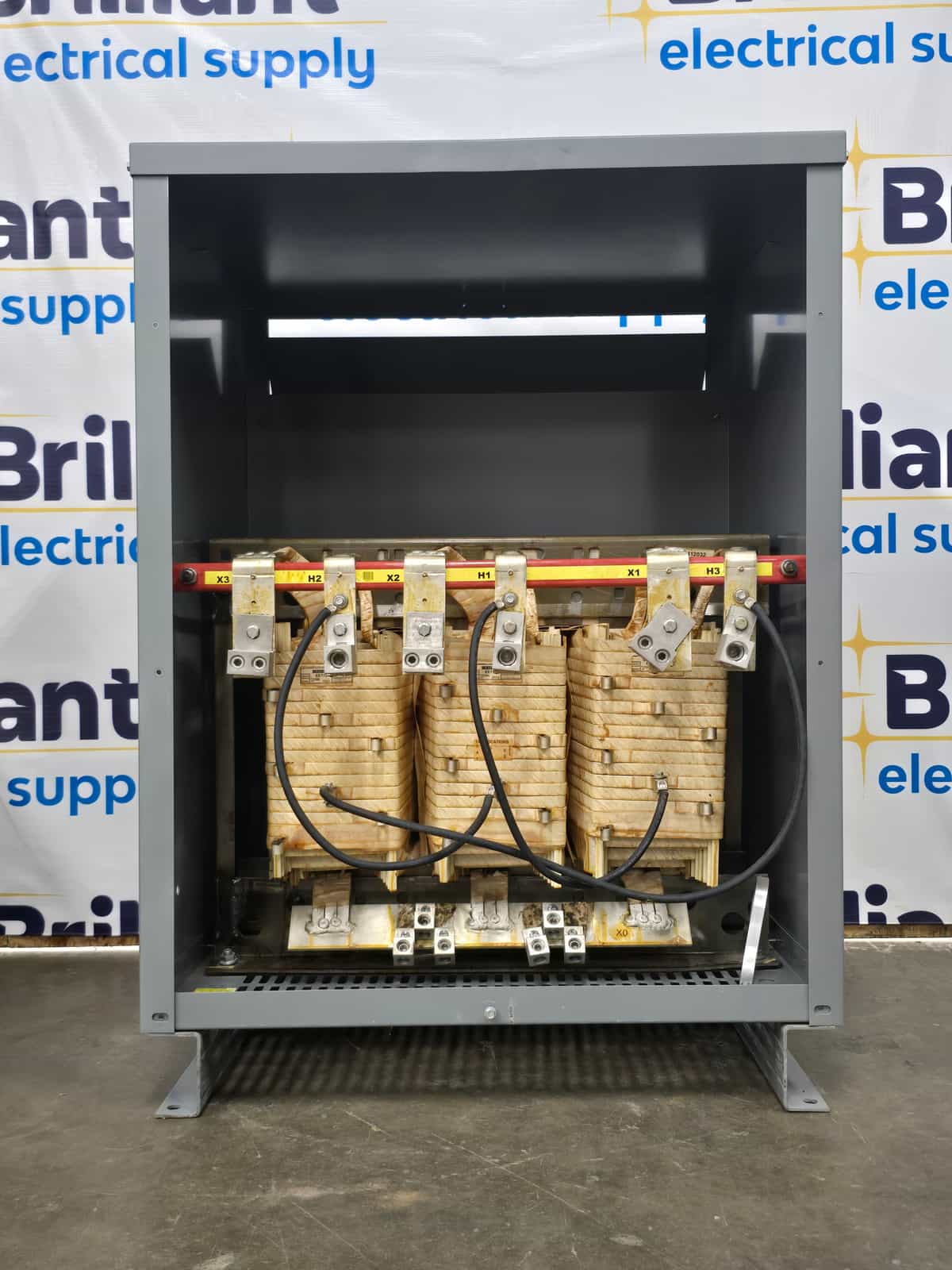 112.5 KVA 480 Primary, 208/120 Secondary, Square D #EE112T3HB, Dry Type Transformer, 3 Phase, NEMA 1 - Image 3