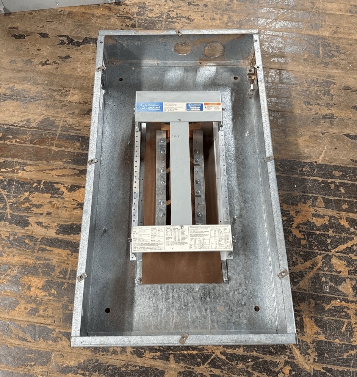 225 Amp. Westinghouse PRL3, Panelboard, 480/277 Volts, 3PH, 4W, MLO, 18 Cir, Indoor - Image 3