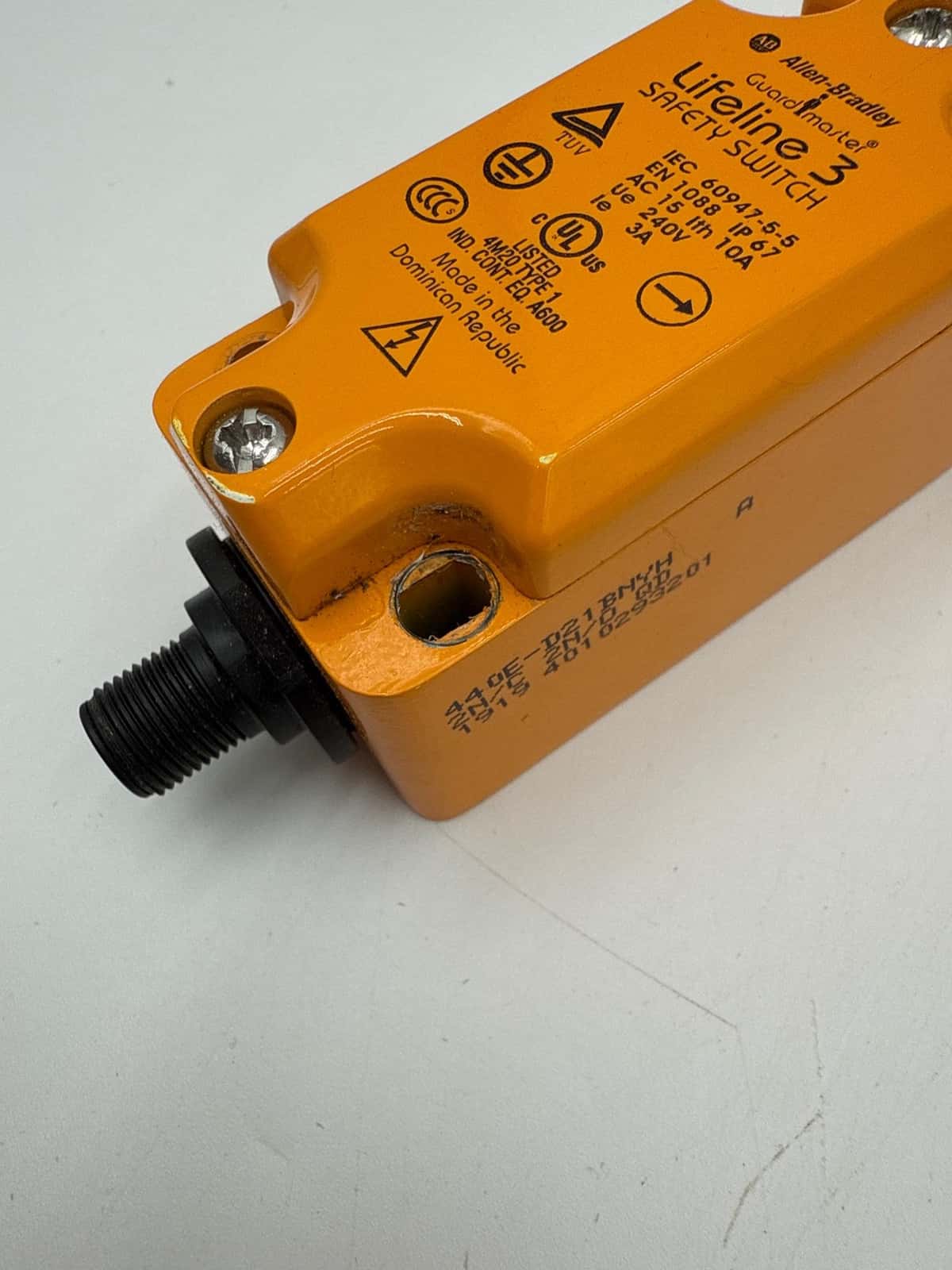 Allen-Bradley #440E-D21BNYH, Guardmaster Lifeline 3 Cable Pull Switch - Image 4