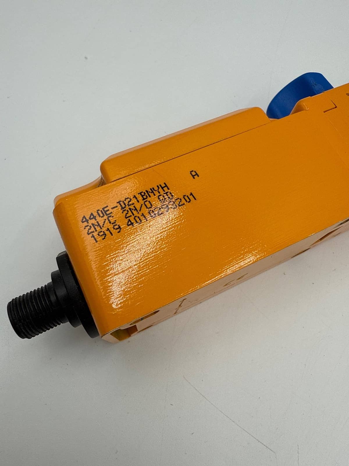 Allen-Bradley #440E-D21BNYH, Guardmaster Lifeline 3 Cable Pull Switch - Image 5