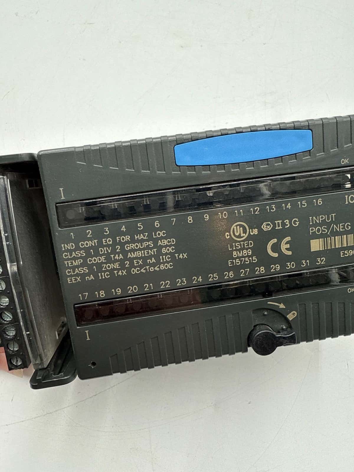 GE Fanuc #IC200MDL650G, VersaMax Input Module 24VDC 32 Point With Base - Image 3