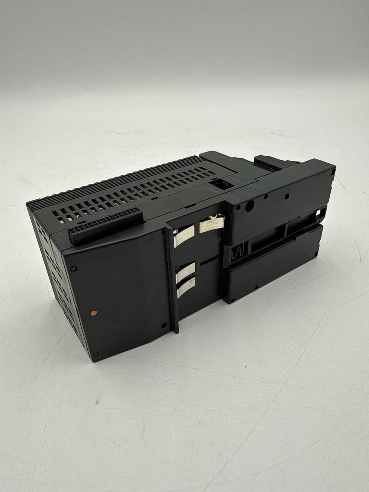 GE Fanuc #IC200MDL650G, VersaMax Input Module 24VDC 32 Point With Base - Image 8