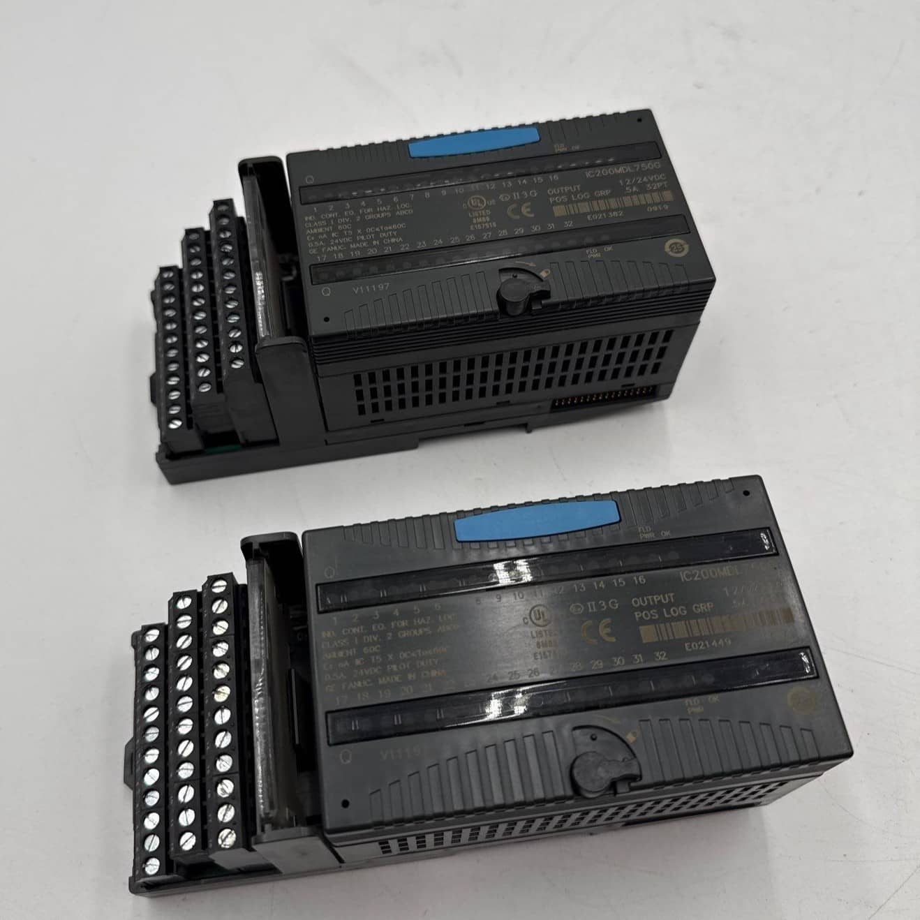 GE Fanuc #IC200MDL750G, VersaMax Output Module, 0.5 Amp, 32 Point 12/24VDC - Image 8