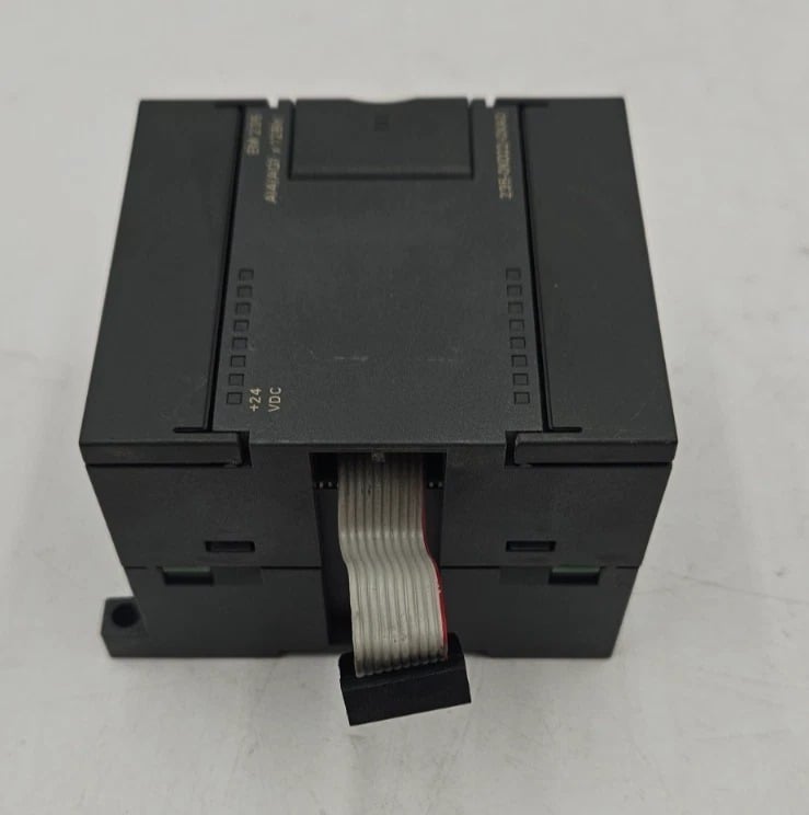 Siemens #6ES7-235-0KD22-0XA0, SIMATIC S7-200 Analog I/O Expansion Module - Image 9