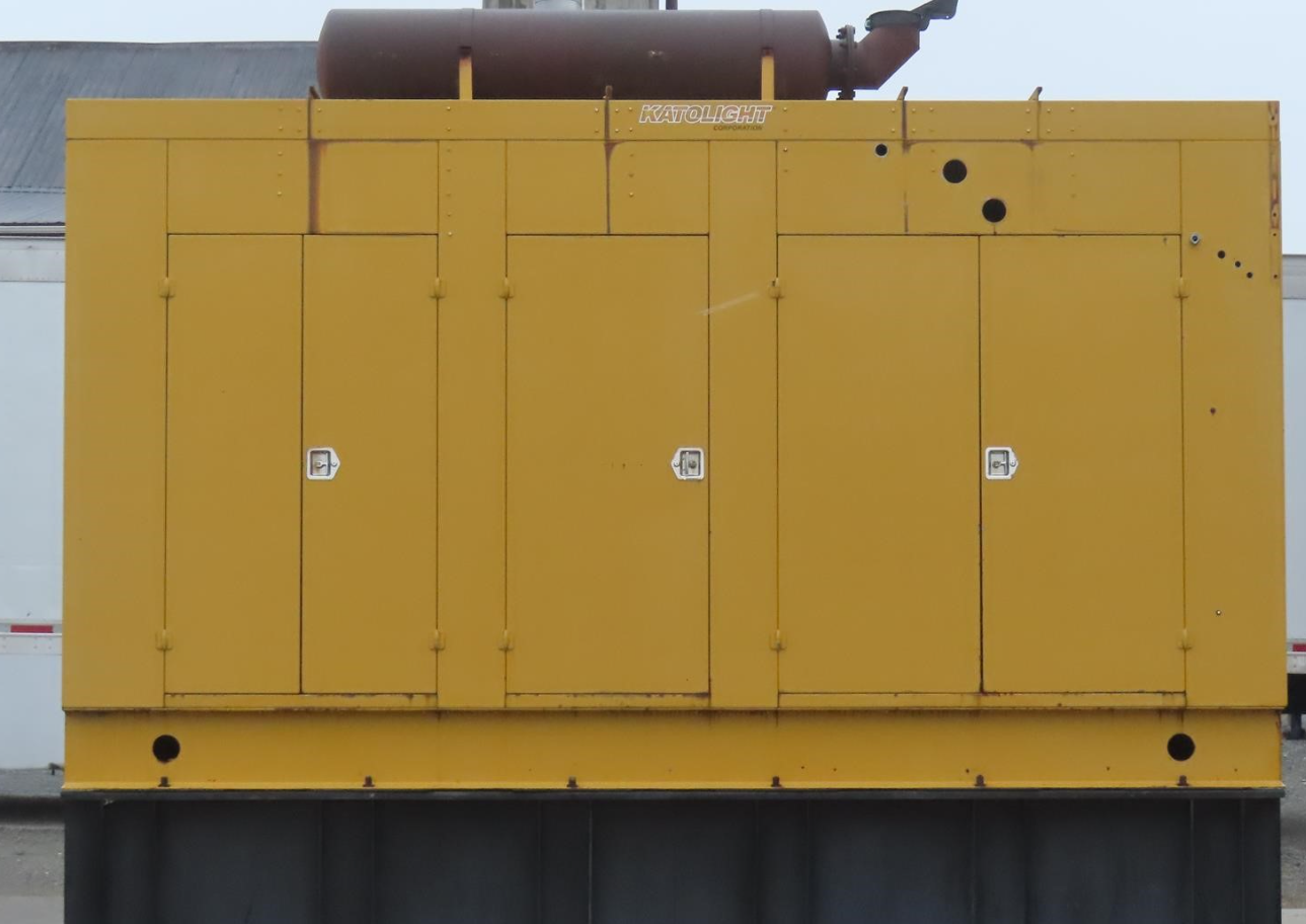 500 KW Kato light #D500FRZ4, diesel generator set, Cummins QSX15-G9 engine, 277/480 Volts, 3 phase, standby - Image 1