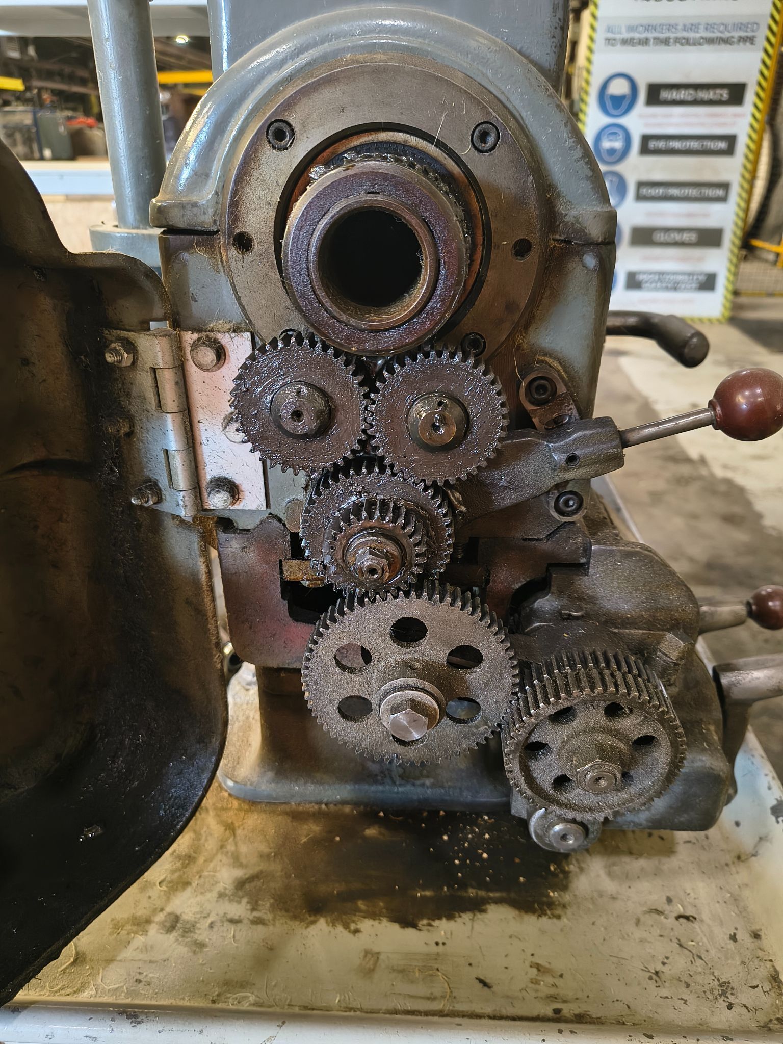 11" x 25" Rockwell #25-100, Metal Cutting Lathe - Image 4