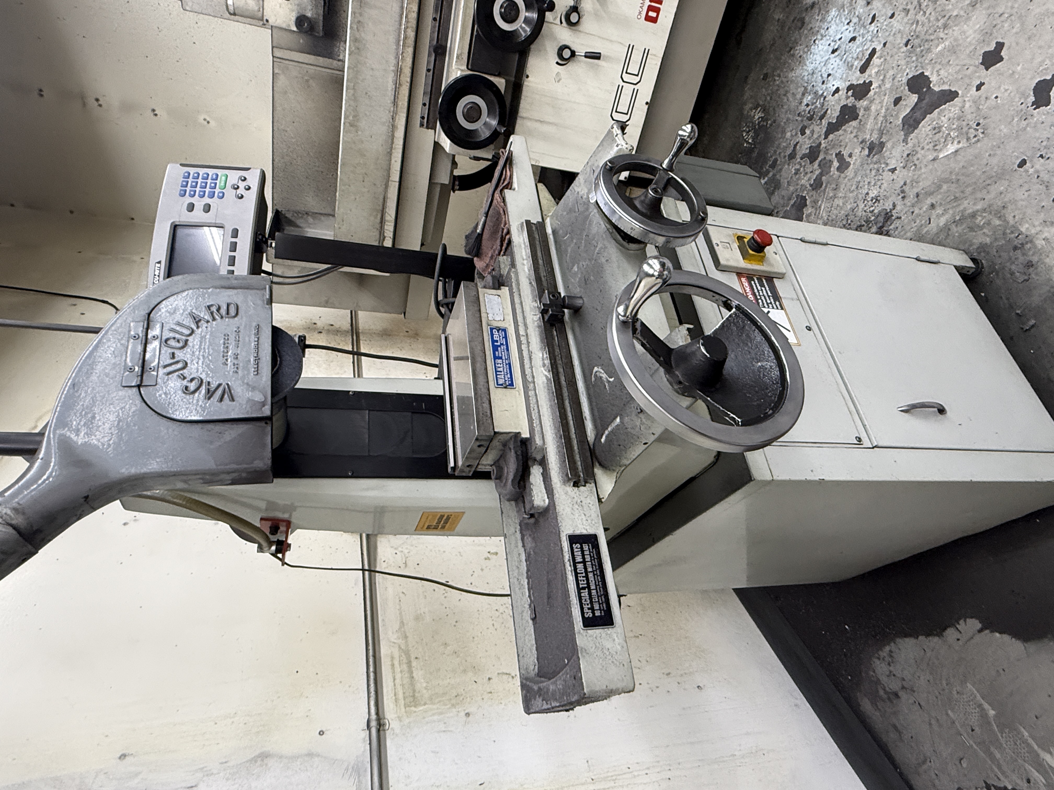 6" x 12" Harig #612, Surface Grinder, hand feed, 12-3/4" longitudinal travel, 3425 RPM, permanent magnetic - Image 2