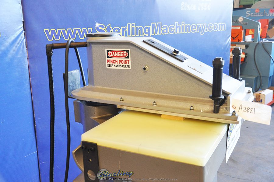 22 Ton, Apmc #APM-SA22, 3.54 stroke, hydraulic clicker press, quick height adj., dual joystick Control, New - Image 3
