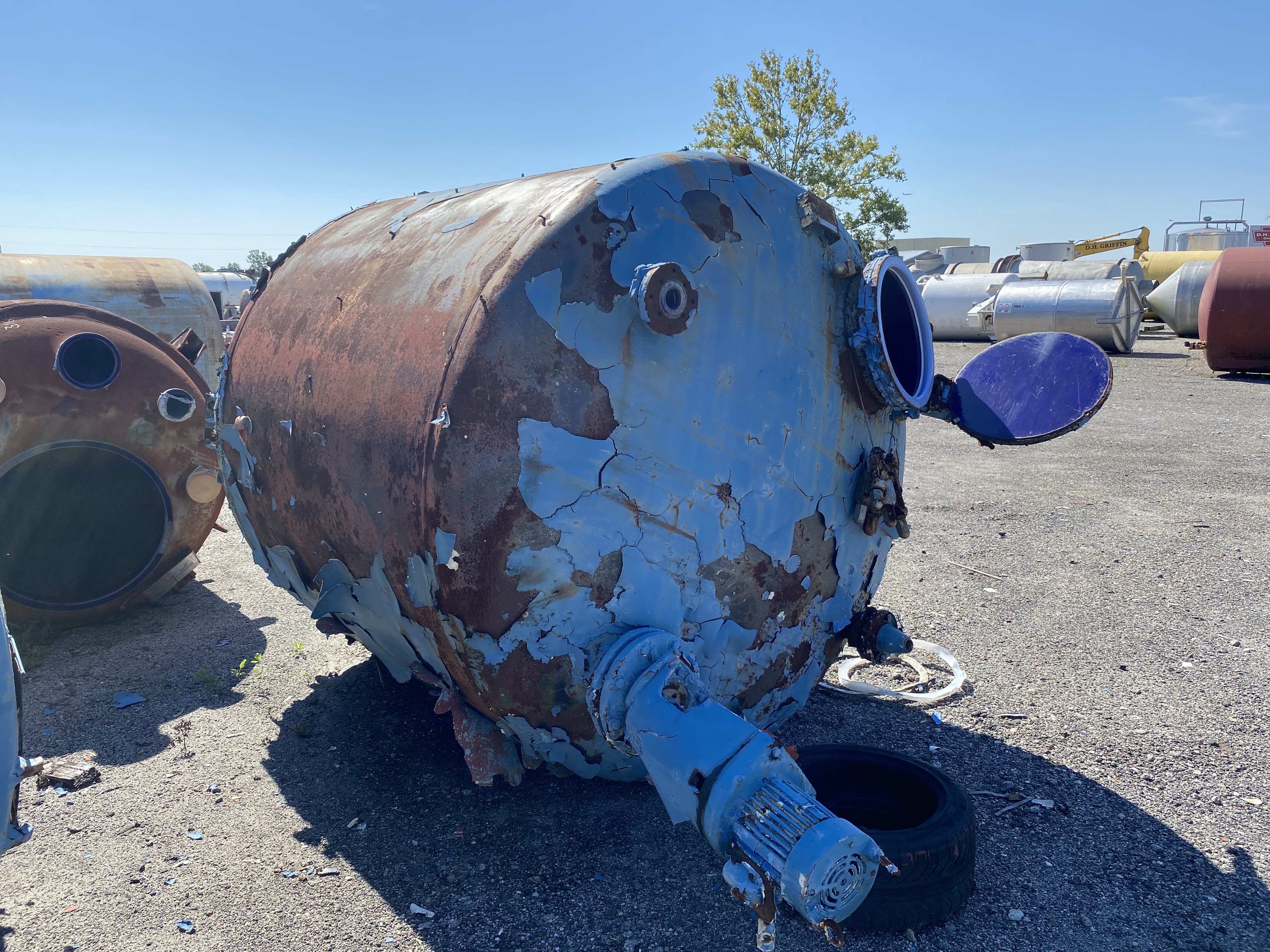 2000 gallon Pfaudler, Glass Lined Tank, Vertical, 84" diameter x 70" straight side, 35/FV psi @ 500°F, 18" - Image 5
