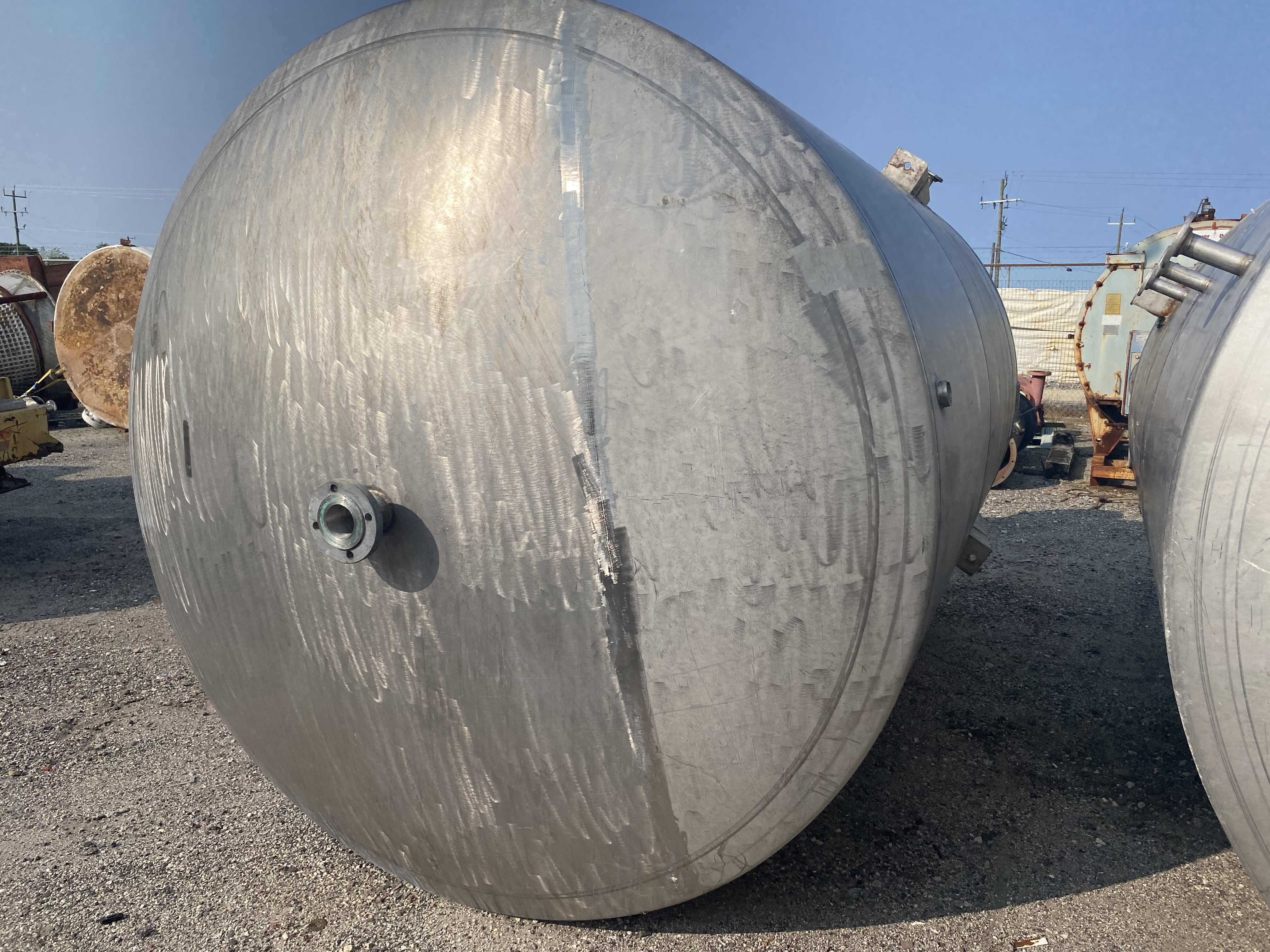 4000 gallon Lee Metal Products #4521DBCTT, 304 Stainless Steel Vertical Mix Tank, 96" diameter x 132" - Image 4