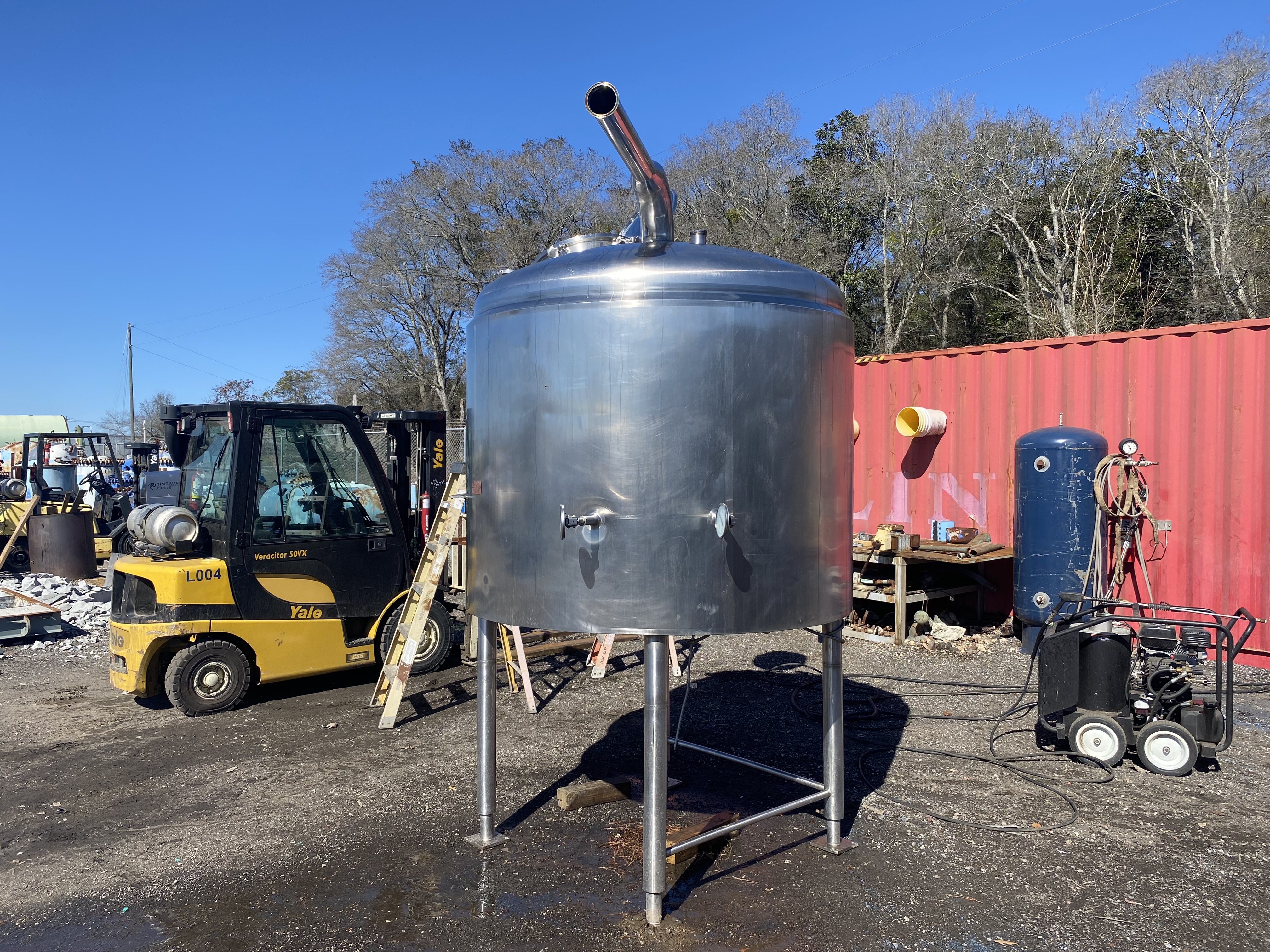 700 gallon Cherry Burrell, Jacketed Batch Processor, 66" diameter x 48" straight side, 15 psi/30" vacuum - Image 4