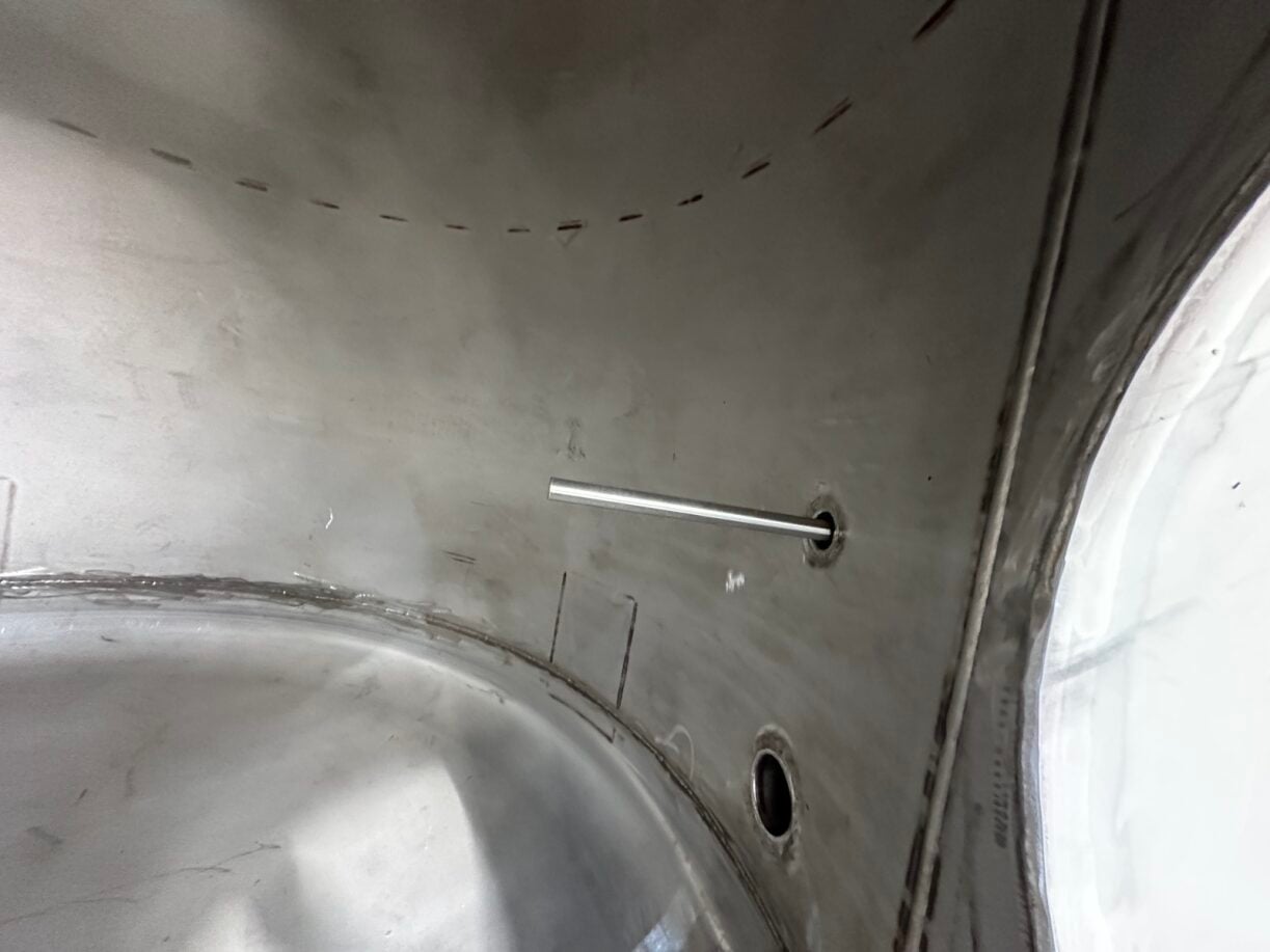 1600 gallon Savannah Tank, 316 Stainless Steel Vertical Tank, 6' diameter x 6' 3" straight side, 2 psi/FV @ - Image 6