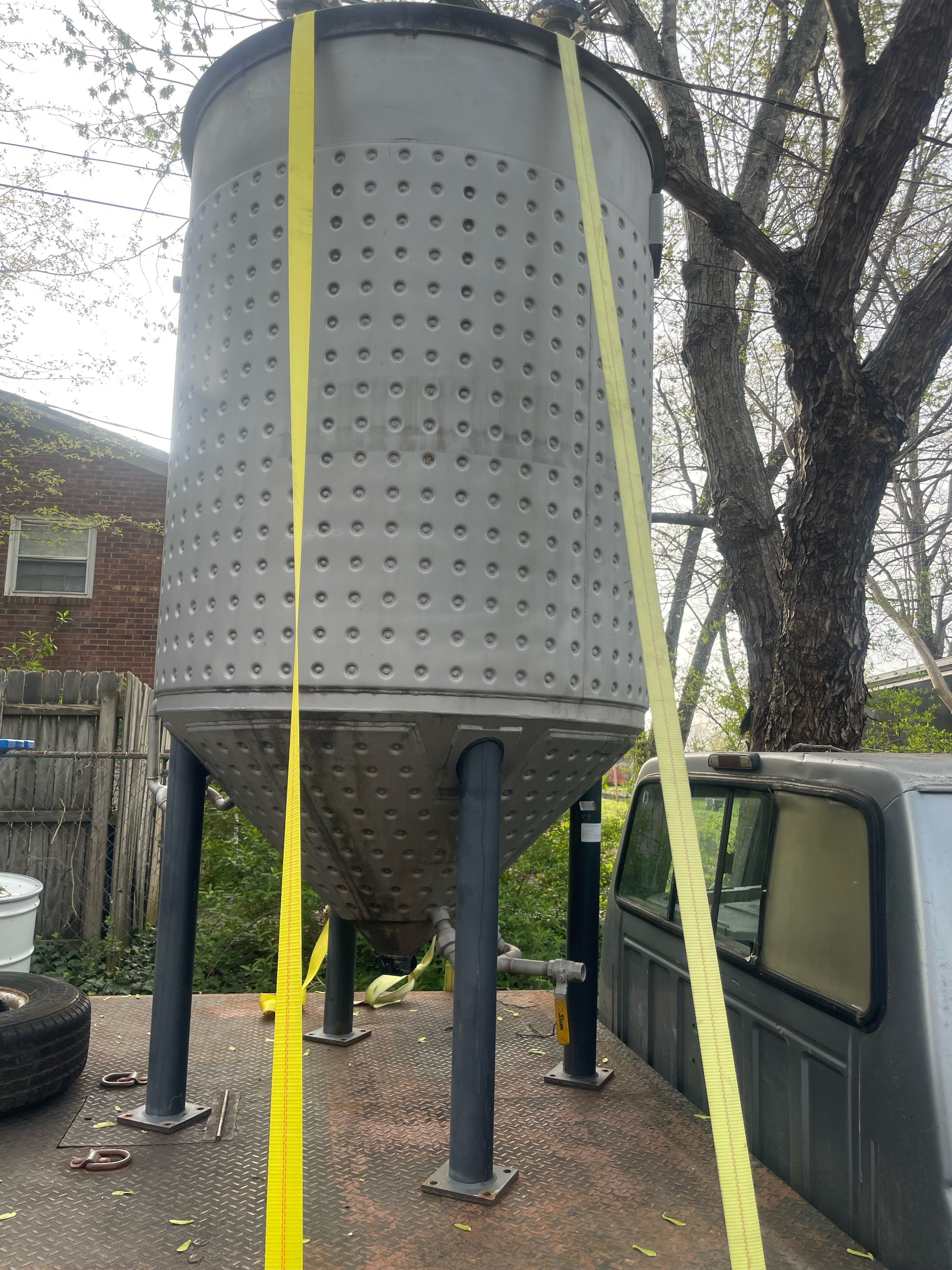 500 gallon 304 Stainless Steel Vertical Jacketed Tank, 50" diameter x 60" straight side, 50 psi dimple - Image 6