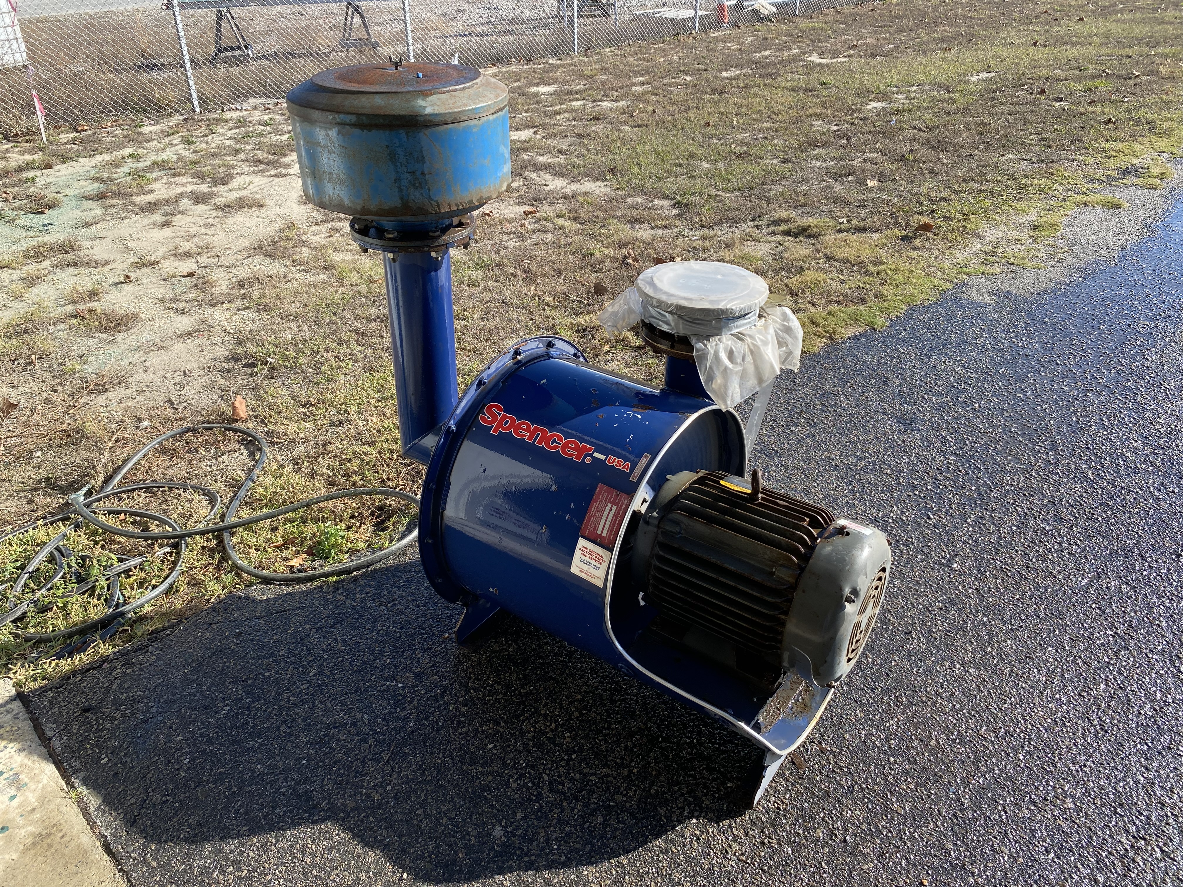 650 cfm, Spencer #24105B1, Blower, w/inlet filter, 20 HP Baldor, 3525 RPM, 208-230/460 V. (4 available) - Image 2
