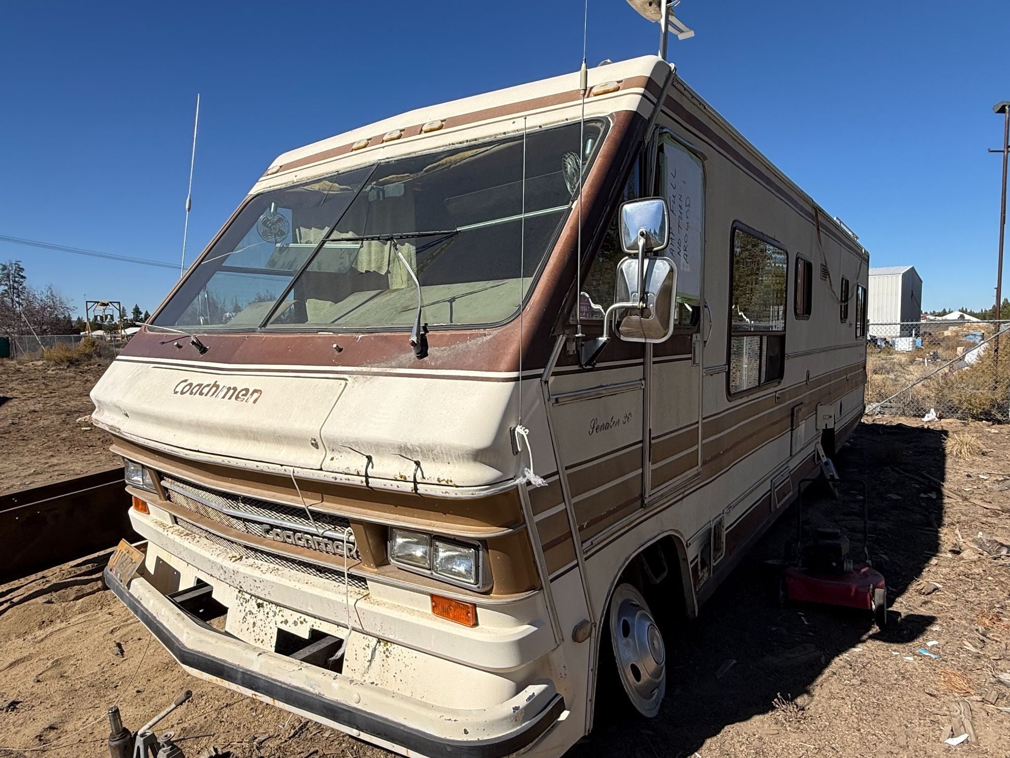 Coachmen, Class A Motorhome, Chevy P30 chassis, 7.4L 454 V8, 3-speed automatic, 178" wheelbase, Onan 6.5 RV - Image 2