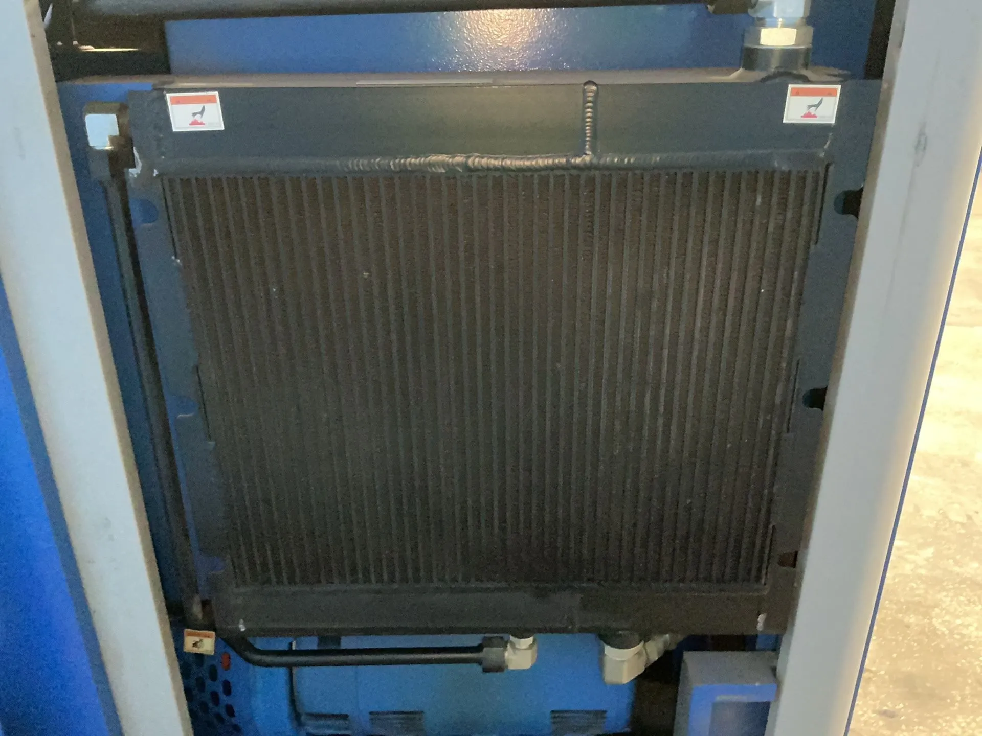 Quincy #QGD-25, rotary screw air compressor, 25 HP, 3525 RPM, 66 A, 200 V., 2011 - Image 5