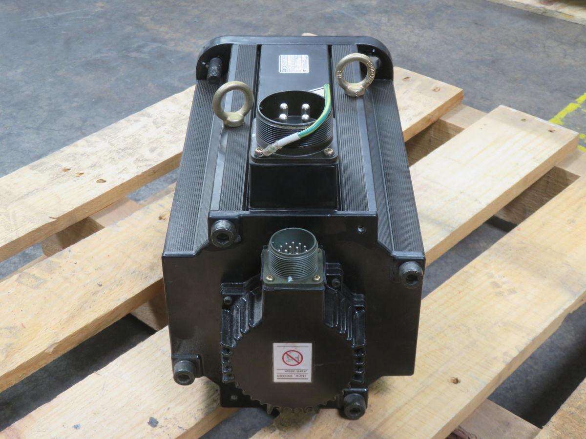 Yaskawa #SGMG-75V-6V-FJ11, AC servo motor, 7.5 KW, 1500 RPM - Image 3