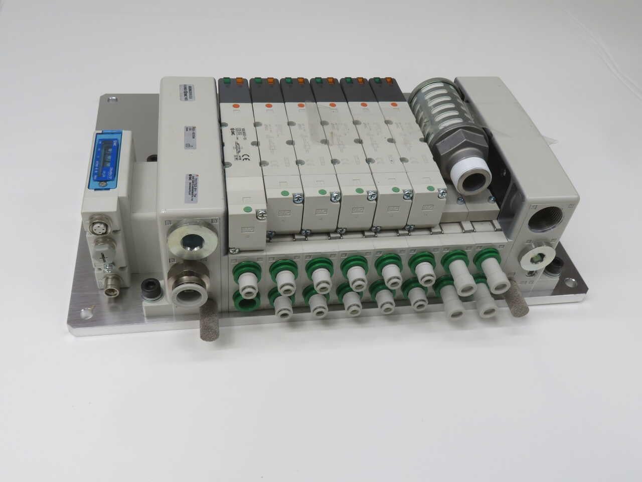 SMC #VV5QC41-08C12FSEAN-X132, VV5Q manifold, 4/5 port solenoid valve - Image 1